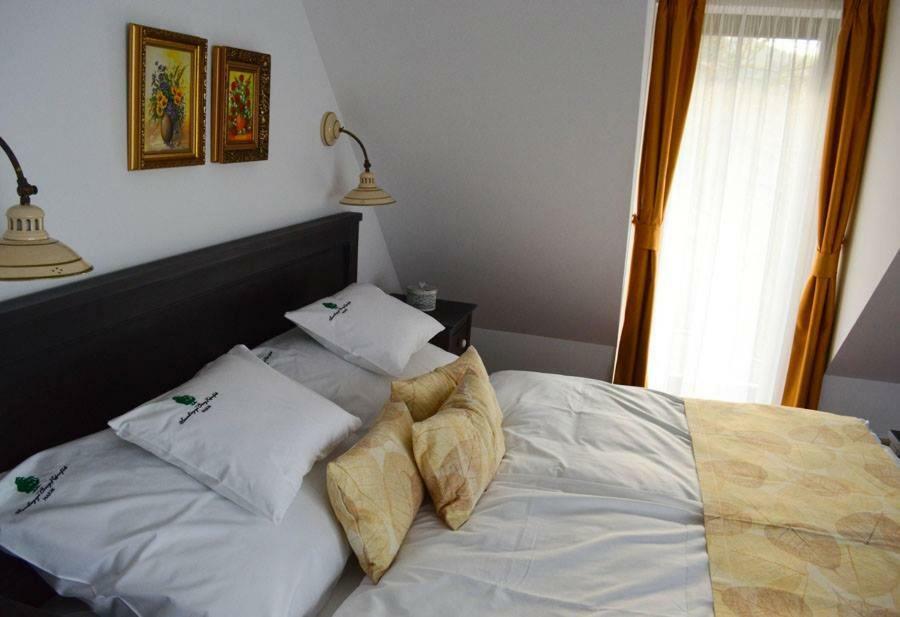 Bed and Breakfast Somhegyi Oereg Harsfak Major Vendeghaz Bakonybél Zewnętrze zdjęcie